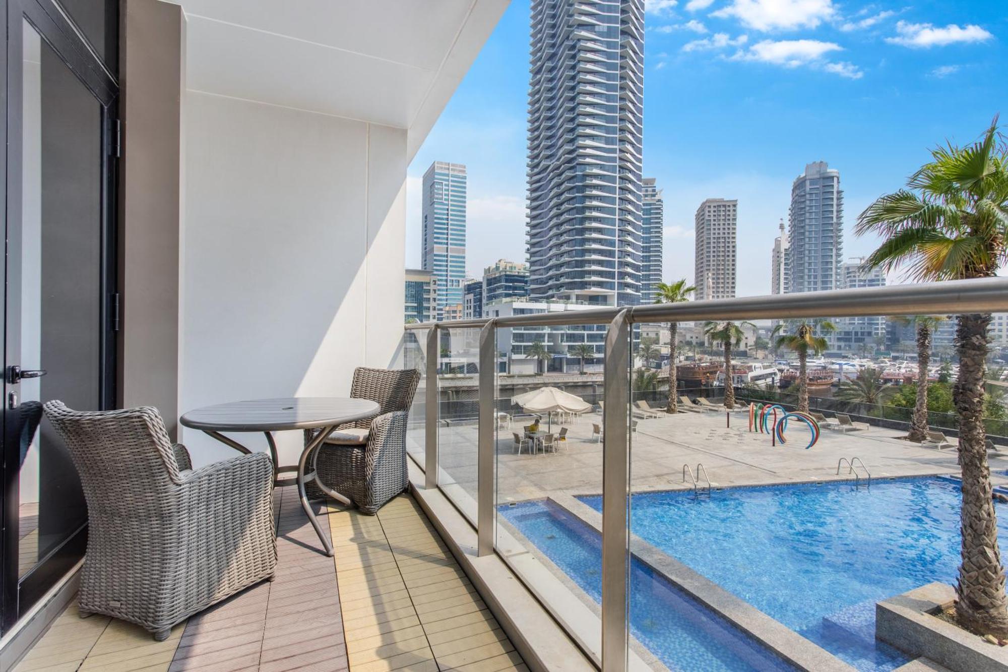 Icon Casa Living - Sparkle Tower 1 Apartment ดูไบ ภายนอก รูปภาพ