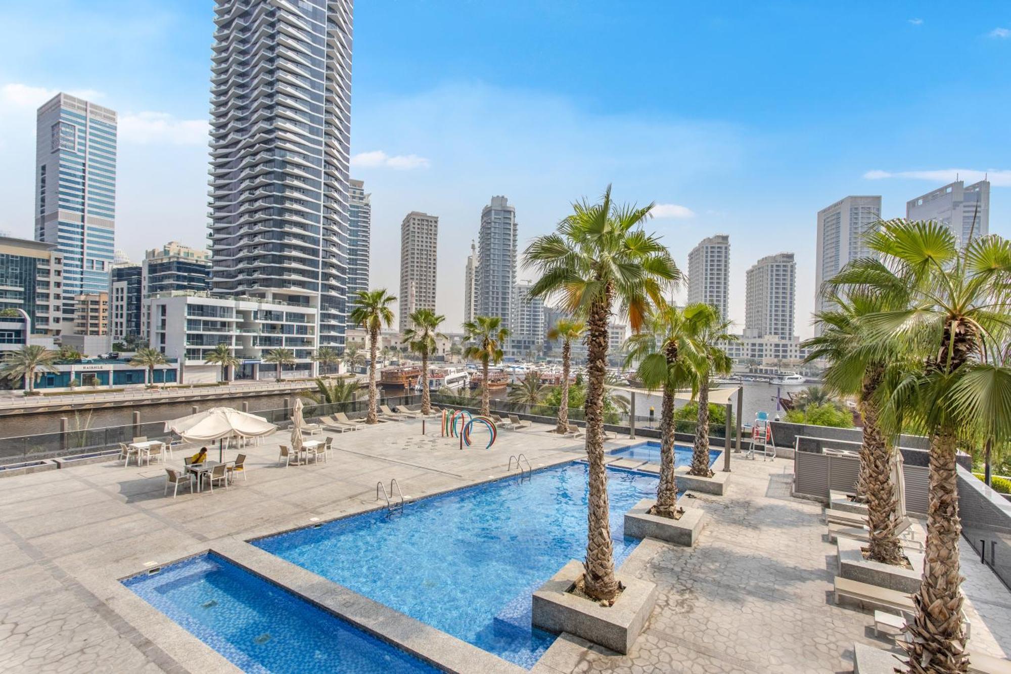 Icon Casa Living - Sparkle Tower 1 Apartment ดูไบ ภายนอก รูปภาพ
