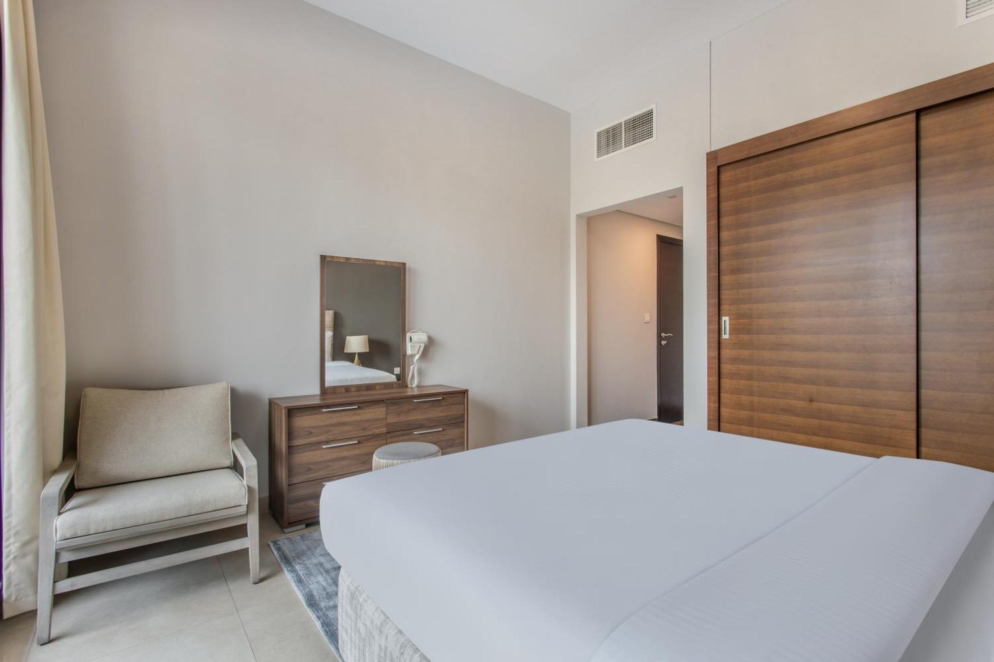 Icon Casa Living - Sparkle Tower 1 Apartment ดูไบ ภายนอก รูปภาพ