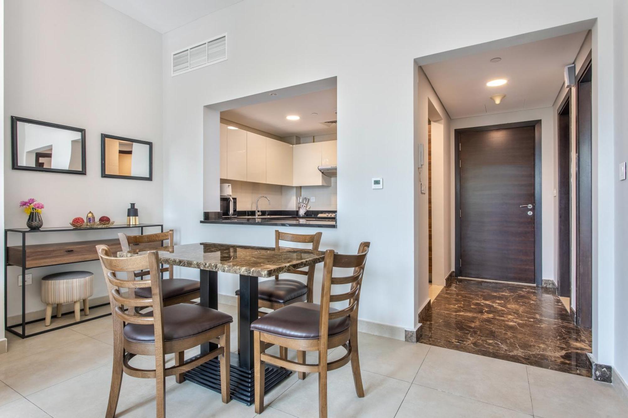 Icon Casa Living - Sparkle Tower 1 Apartment ดูไบ ภายนอก รูปภาพ